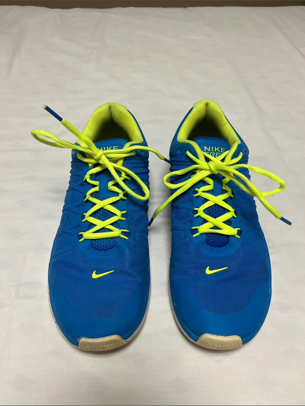 Men’s Nike Free Trainer 3.0 Running Shoes. Size 11. Blue, Volt (Neon Yellow)